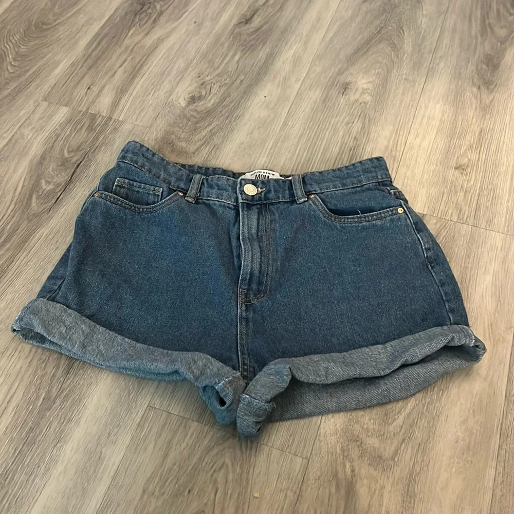 Refuge denim blue Mom shorts size 7 - Picture 1 of 8